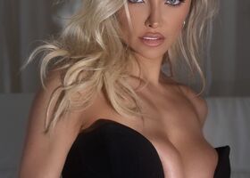 Lindsey Pelas