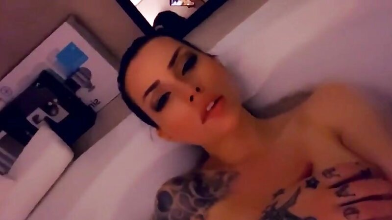 Vera Bambi Naked Rubbing in a Bathtub
