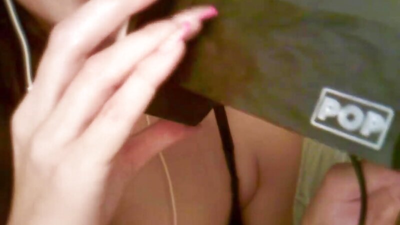 Bella Rose Horny ASMR Ear Licking and Lotion Massage