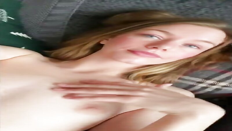 Cutegiraffe Nude Masturbating