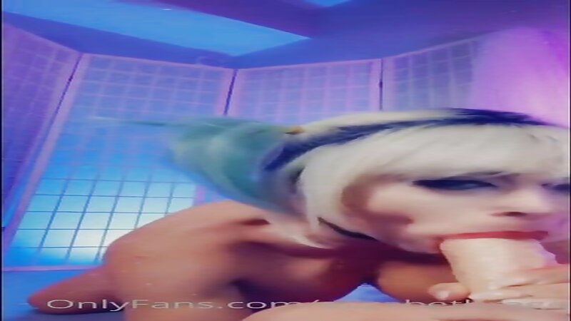 Elizabeth Rage Horny Harley Quinn Dildo Blowjob