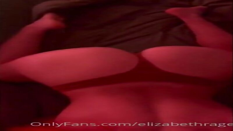 Elizabeth Rage Sloppy Blowjob and Sucking Cock
