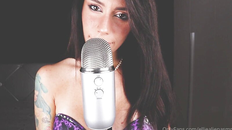 Ellie Alien Breathing ASMR and Mouth Sounds