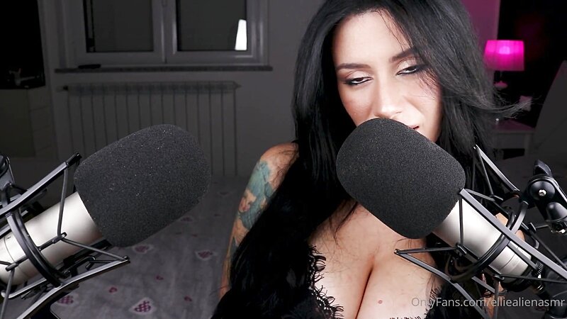 Ellie Alien Sensual ASMR Breathing and Mouth Sounds
