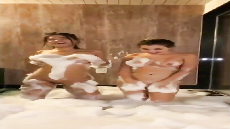 Grazi Mourao Nude Twerking action