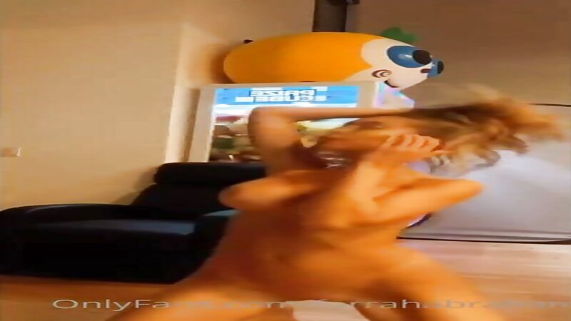 Farrah Abraham Dancing in Nude Striptease