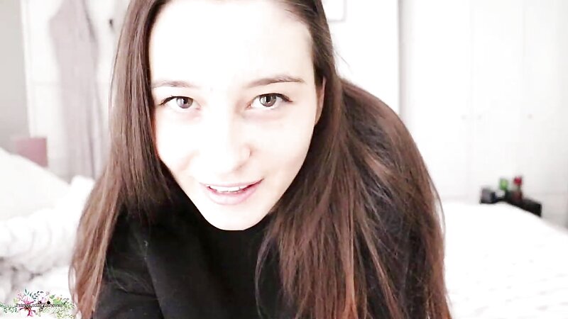 Florescent Horny Girlfriend Phone Call JOI