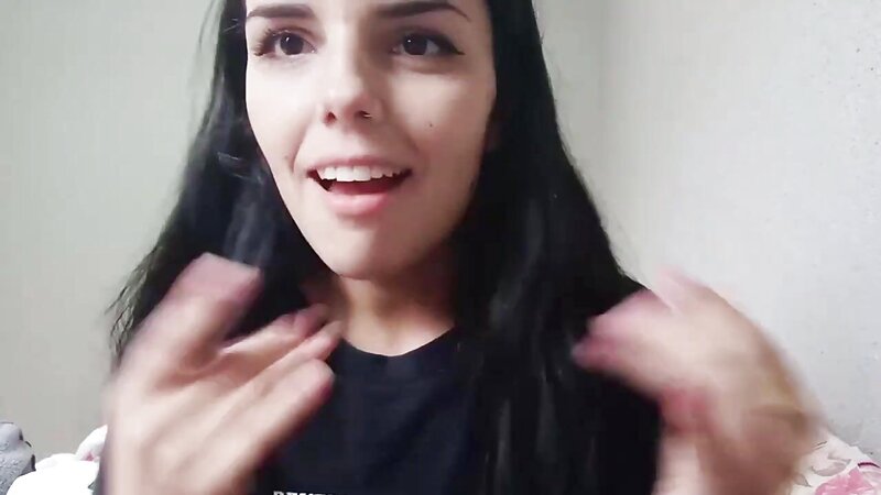 Jessy ASMR Scratching in Black Lace Lingerie