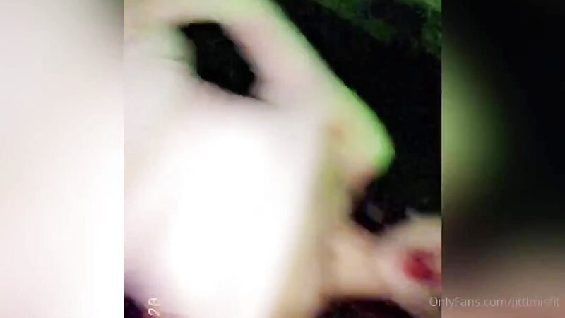 Littlmisfit Nude Pussy and Tits Tease Show