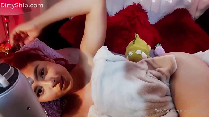 VicoASMR Sexy ASMR Dreaming action