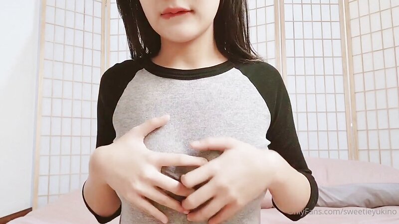 SweetieYukino Topless and Nude