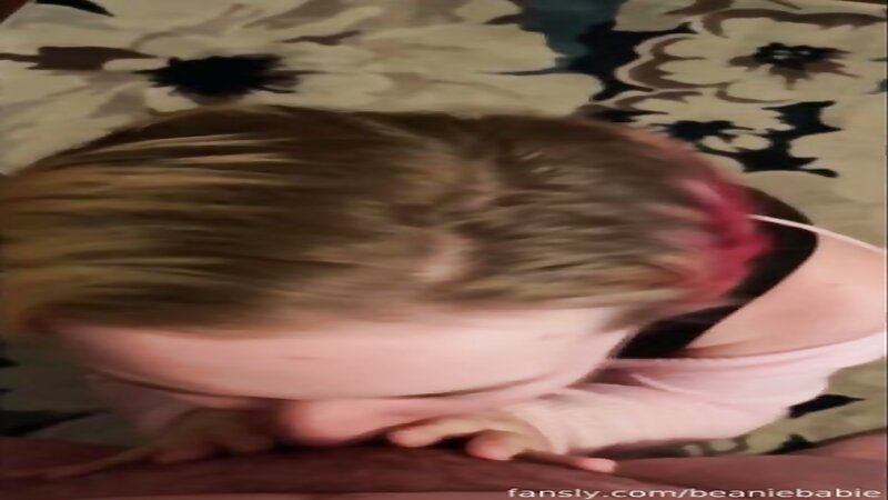 Thiqloser Naked and Horny Beaniebabie Fun