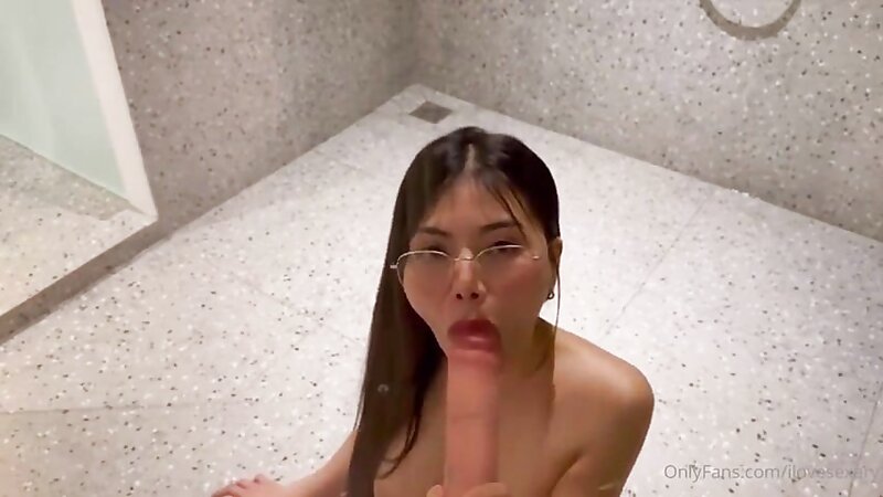 Newest Sexy Toys and Dildo Fucking Fun