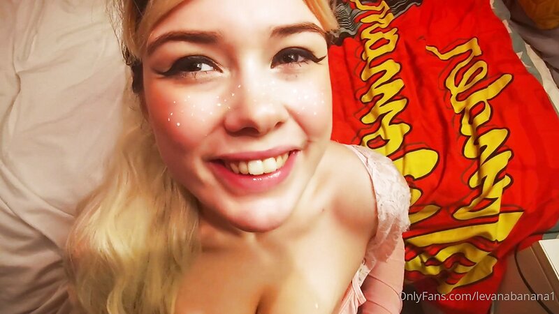 Levana Banana Sloppy Blowjobs With Cumshot