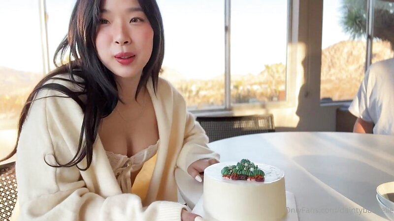 Elle Lee Nude Squirting Fuck