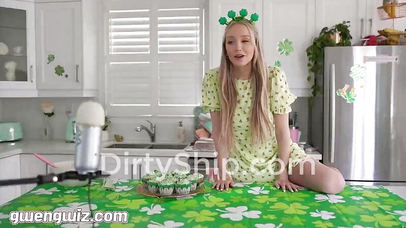 Gwen Gwiz Kitchen Fucking Sextape Leaked Porn Video