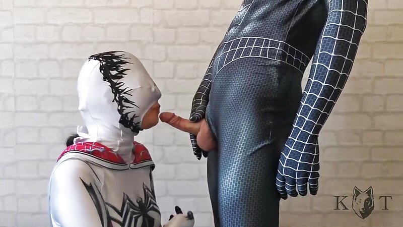 Gwen Stacy Throat Fucked in Venom Porn