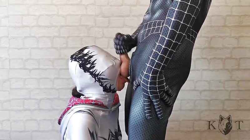 Gwen Stacy Throat Fucked in Venom Porn