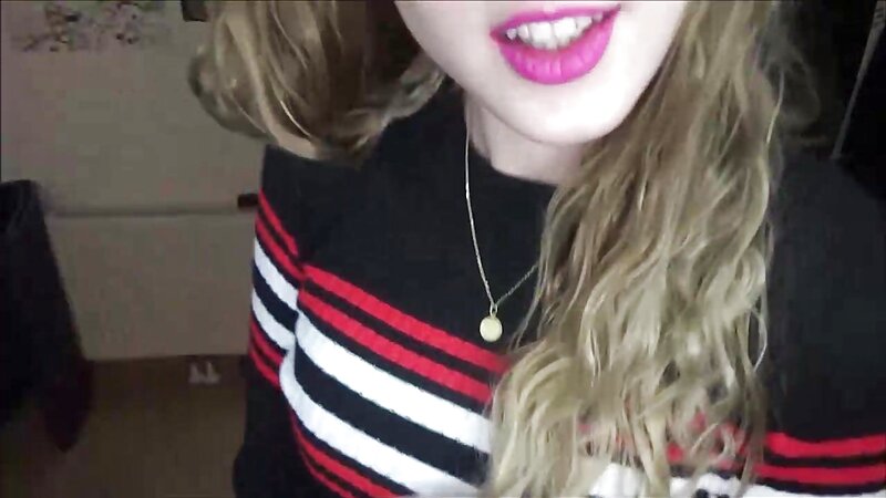 Peas And Pies Dancing in Natural Long Hair