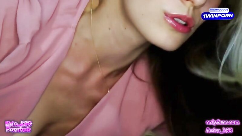 Natalie Roush Persuading Him to 69 Position and Blowjob