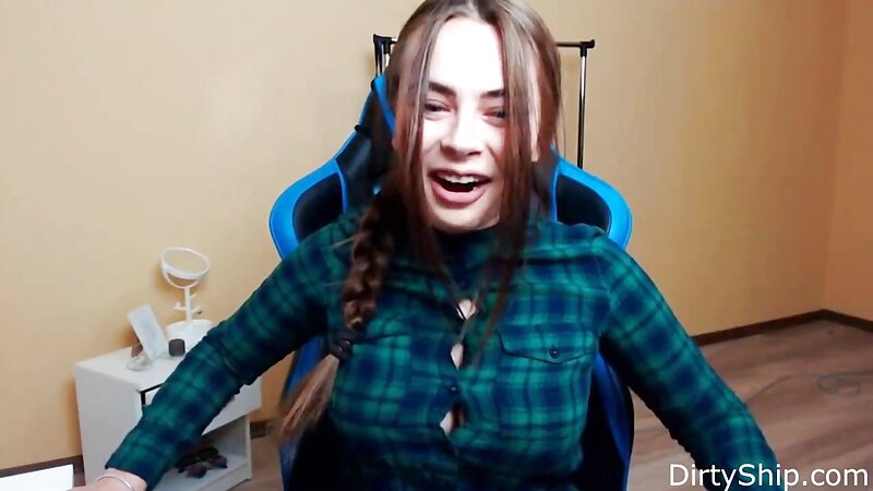 Mihalina Novakovskaya Sexy and Tight Shirt Tits