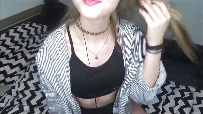 Peas and Pies Sensual Body Touching and Kissing ASMR