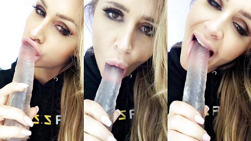 Ella Silver Nude Fucking and Sucking action