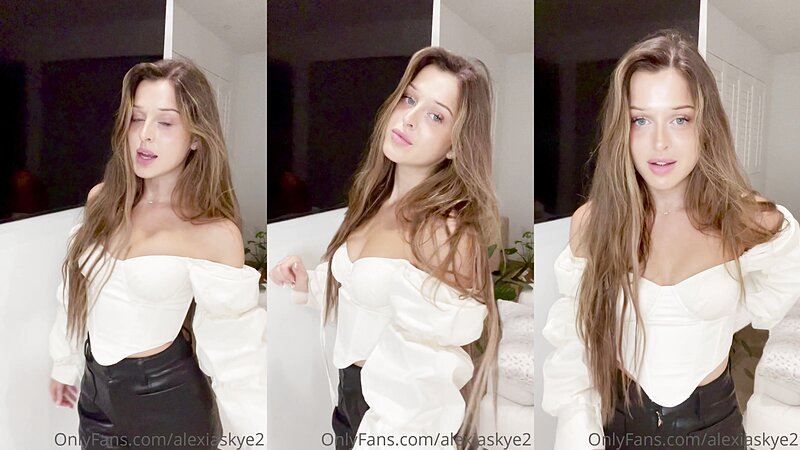 Alexiaskye2 Nude 2022 Porn scene