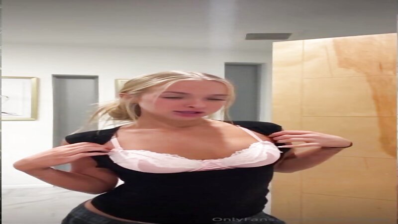 Julia Filippo Naughty Teasing You