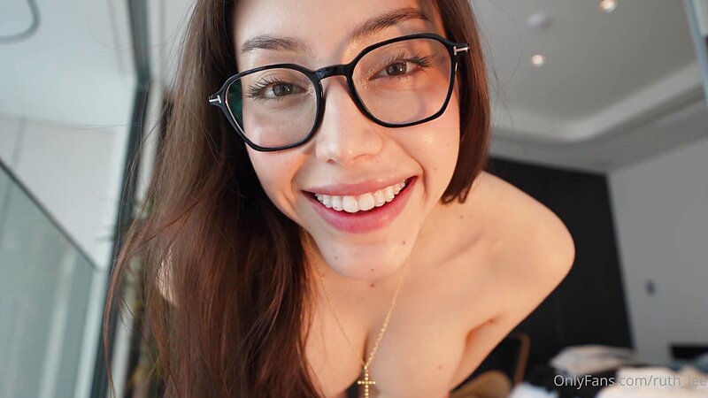 Ruth Lee Fox Tail Masturbation and Squirting