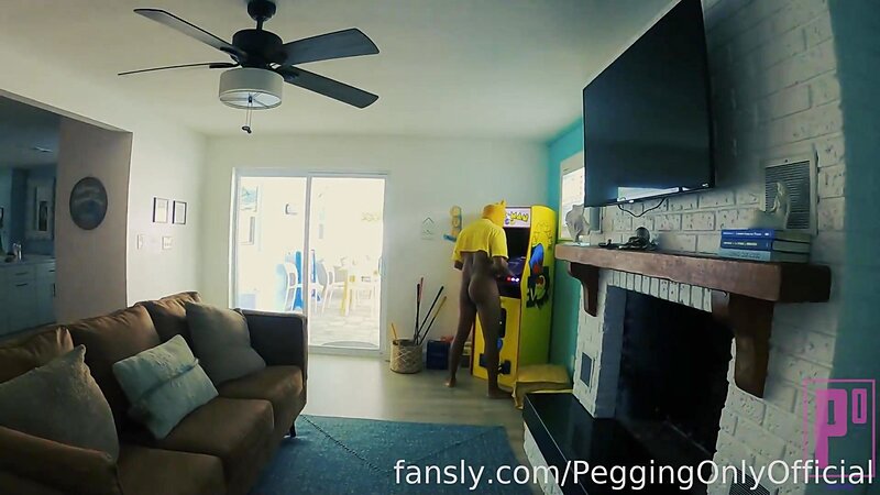PeggingOnly Ass Invaders Pegging Hard