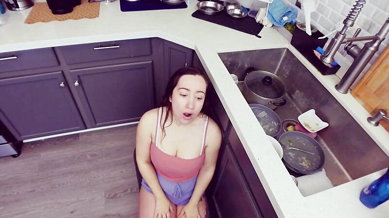 Lalunalewd Mommy Helps Birthday Boner