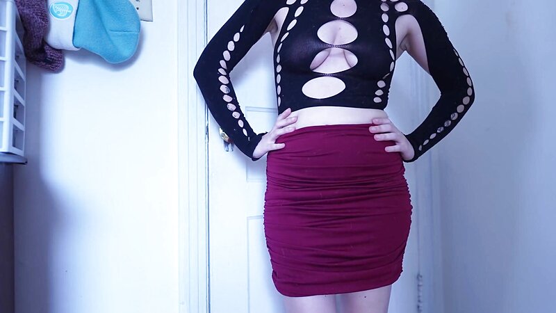 LilRedVelvet Mini Skirt Try-On Haul for Cuck