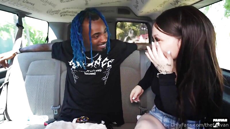 Kelsey Lawrence Interracial Dwarf Raceplay Sucks and Fucks a BBC