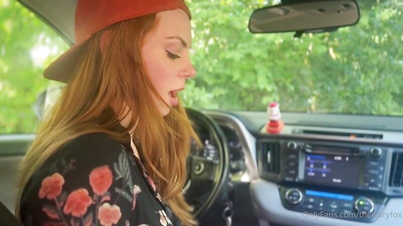 Ivory Fox Hard Fuck with Uber Driver