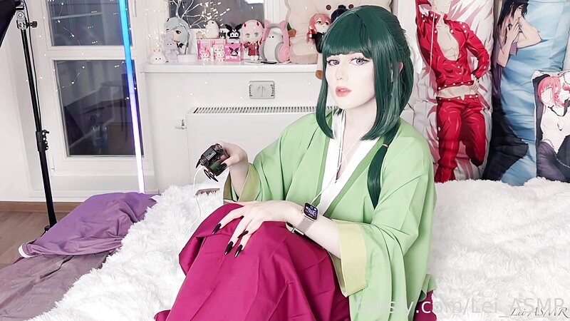 MaoMao Makima Cosplay ASMR Fabric Scratching