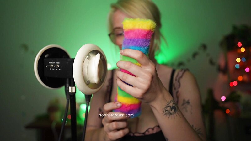 Soph Stardust ASMR Ear Licking, Kissing, Touching, Wet & Dry Top Scratching