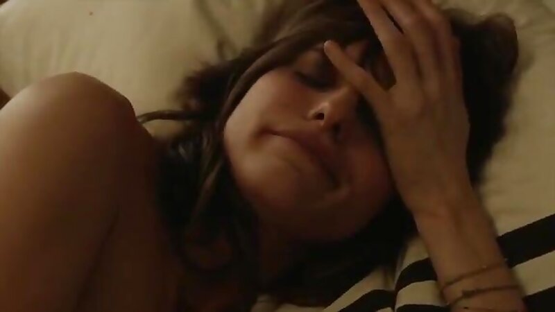 Lake Bell Porn And Nudes Leaked!