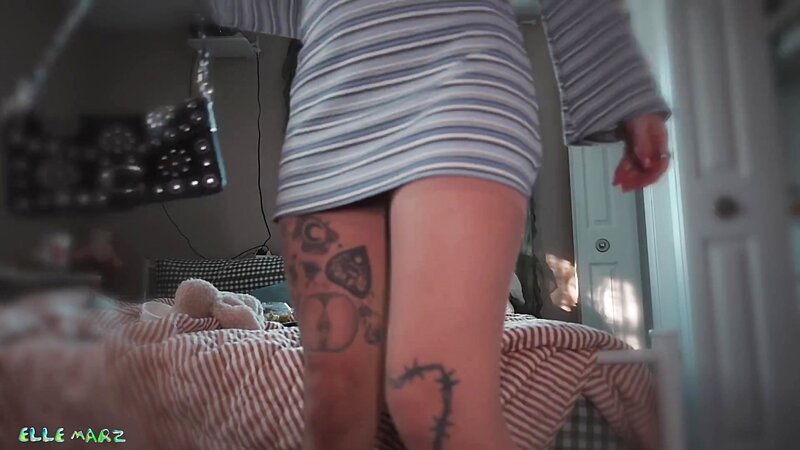 Elle Marz Stepmom Feet Feminization POV