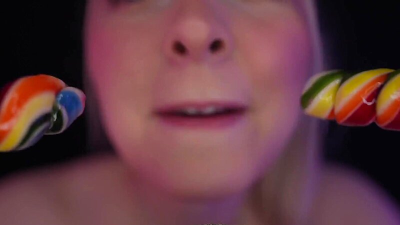 Janina Next Level Deep & Intense Lilly Suck ASMR