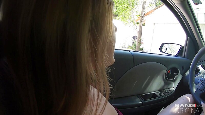 Kenzie Madison Blackmails Cop and Pounds Her Nude in Outdoor Blonde Booty Scene
