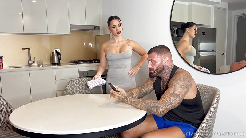 Gia Flame – Gets A Pussy Full Of Cum After Raw Fuck And Creampie