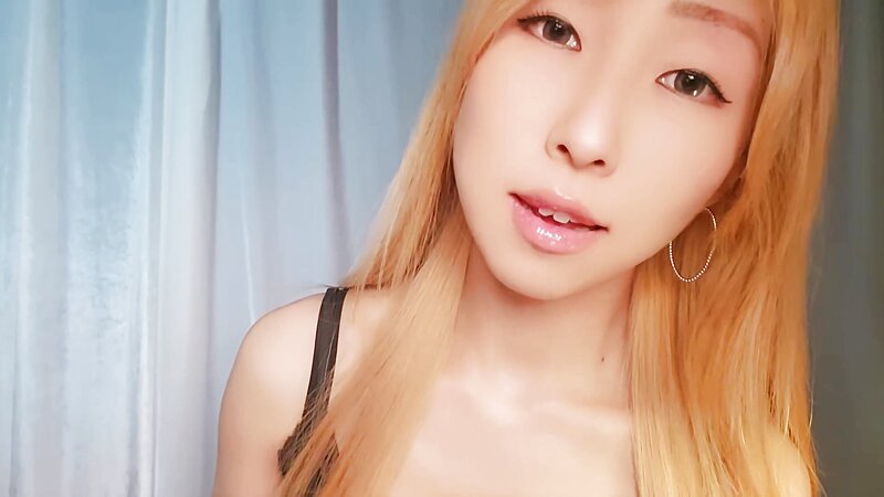 Nalbi ASMR Oil Massage Relaxing Asian Sensual Touch