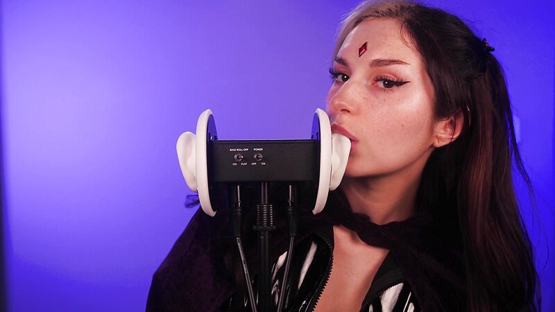 Raven Cosplay ASMR Roleplay - Ear Eating Sensation