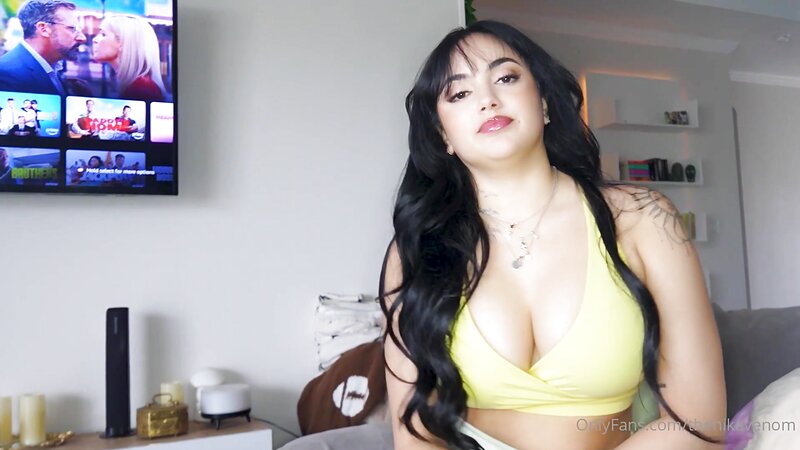 Nika Venom Brunette Stepsister Creampied in Cowgirl and Doggystyle