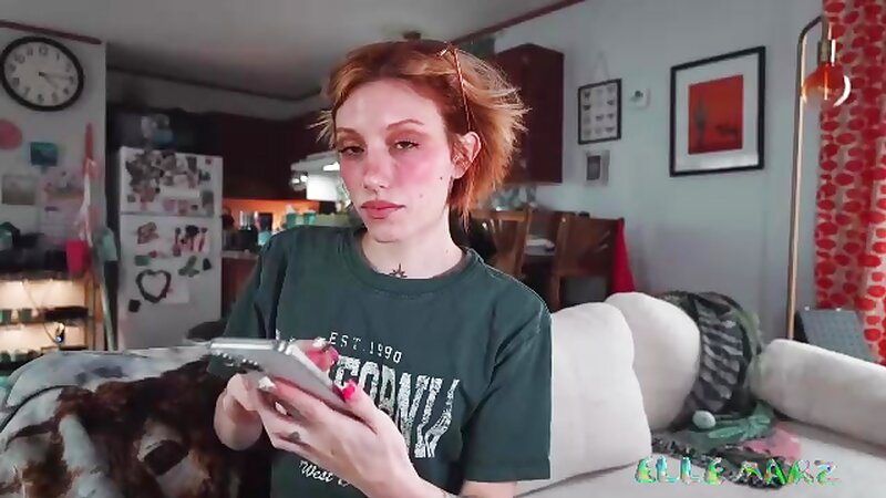 Elle Marz - Physical Therapy CREAMPIE Femdom POV