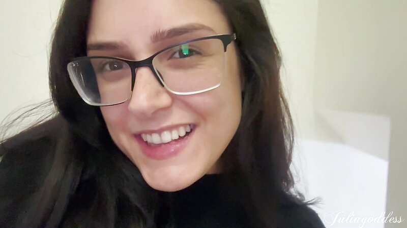 JuliaGoddess - Shrunken at Her Feet: Giantess POV Worship, Humiliation 4K