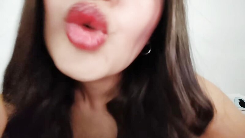Alejandra ASMR - Kissing | Besitos Muy Cerquita Por Toda Tu Carita Hasta Que Te Duermas