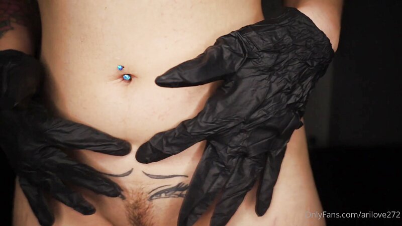 Arilove - 26 June 2026 - Tattoo Artist Roleplay