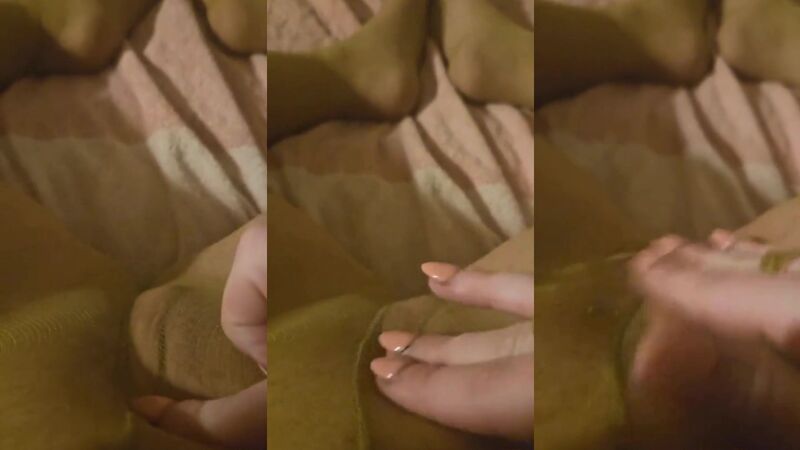 Merona ASMR - Pantyhose Squirt